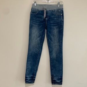 Girls justice simply low jegging. Size 14 1/2.